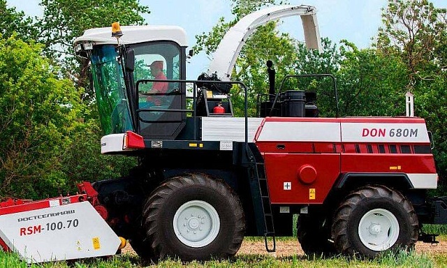 КОРМОУБОРОЧНЫЙ КОМБАЙН DON 680M